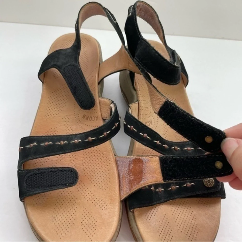 Acorn Black Vista Leather Beaded Wedge‎ Sandals